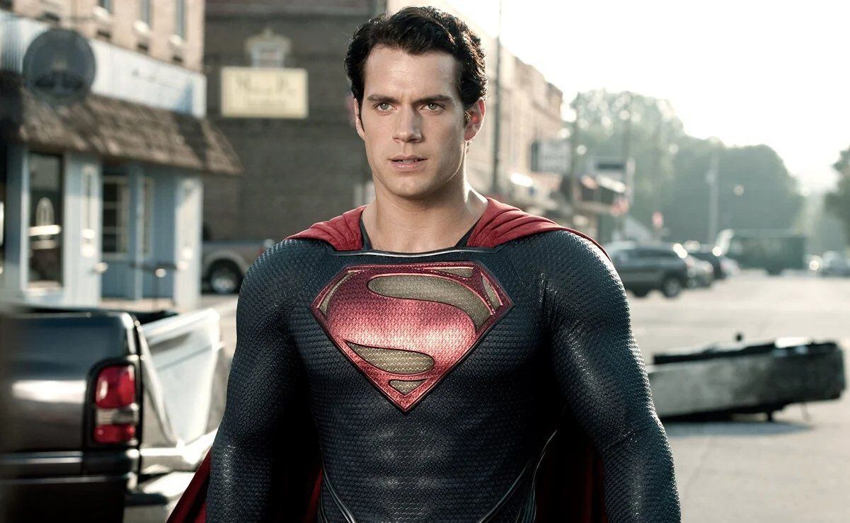 Henry Cavill voltará a viver Superman na DC: anúncio será feito na  Comic-Con - POPline