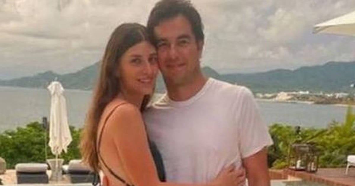 Checo Pérez Y Su Esposa Callan Rumores Sobre Posible Separación Pasan