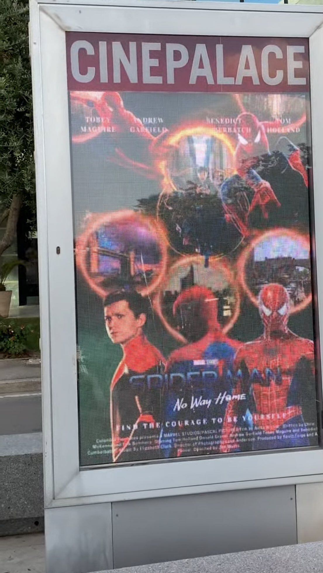 Spider-Man: No Way Home': Cines promocionan la película con pósters falsos