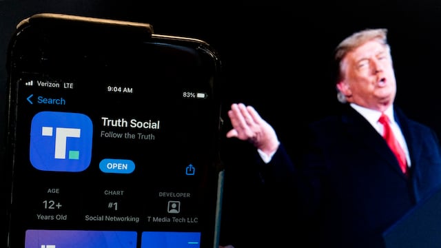 Donald Trump lanza 'Truth', su nueva red social