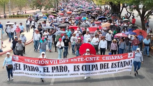 Maestros de la CNTE en Chiapas se van a paro indefinido
