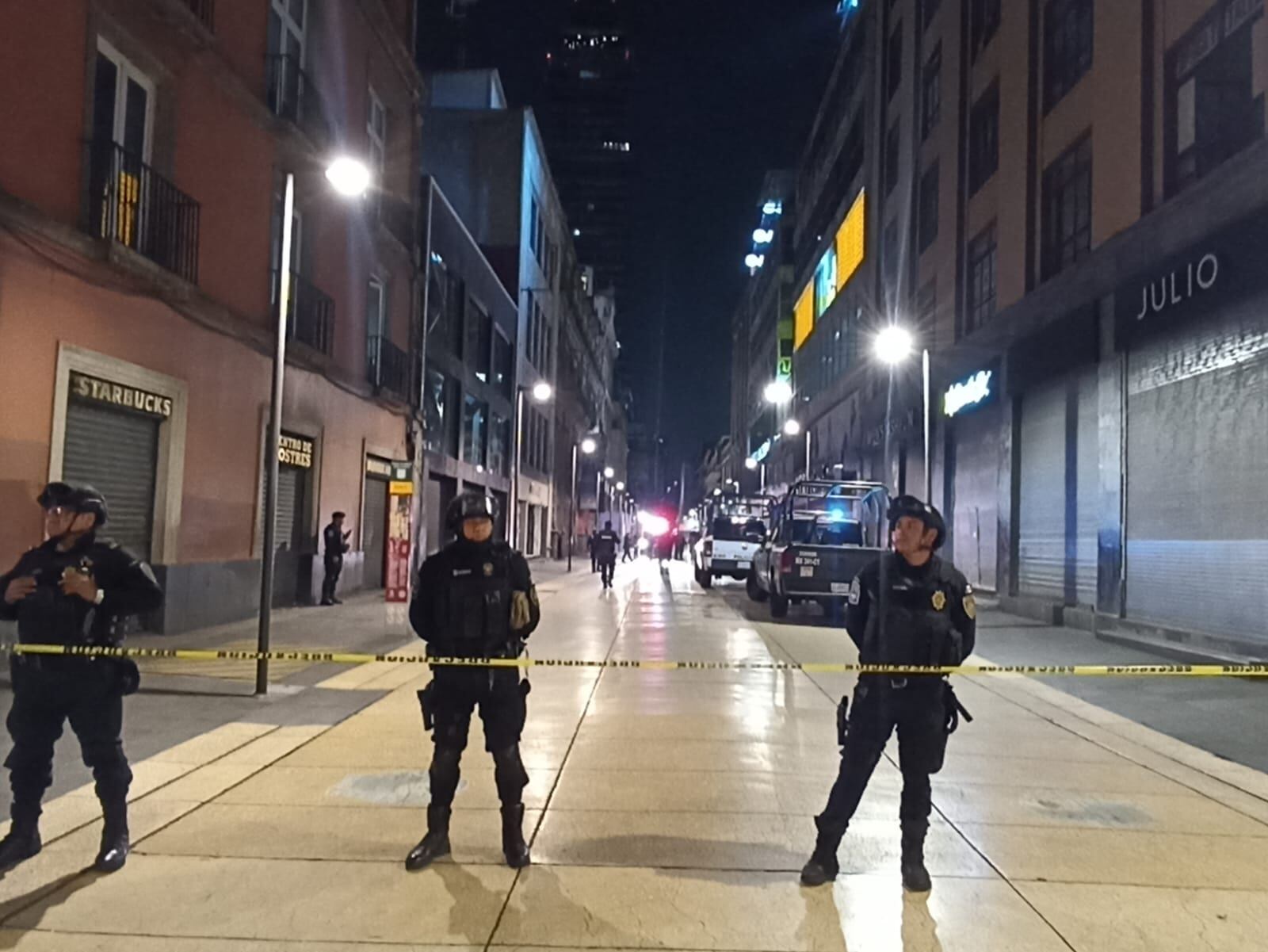 Riña en calle Madero del Centro Histórico deja un muerto