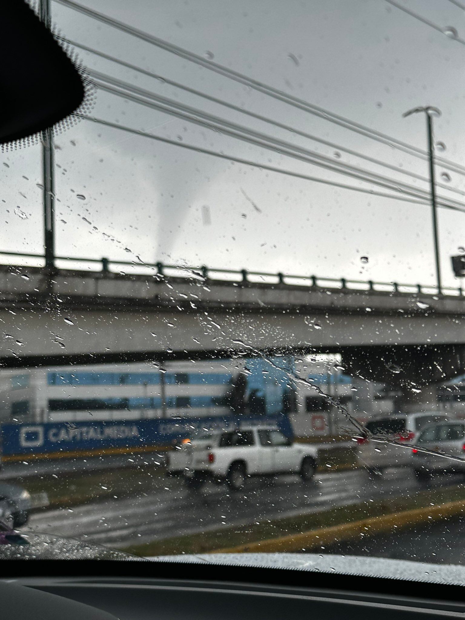 Fotos del sorprendente tornado en Toluca