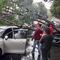 ¿Qué pasó en Coyoacán? Árbol de 25 metros cayó sobre un par de autos