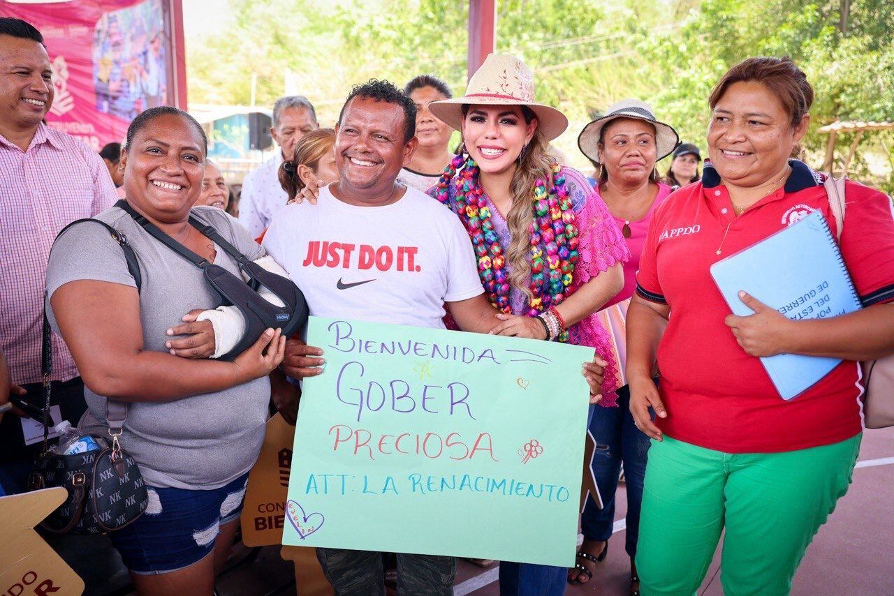 Evelyn Salgado entrega viviendas del programa Construyendo Bienestar