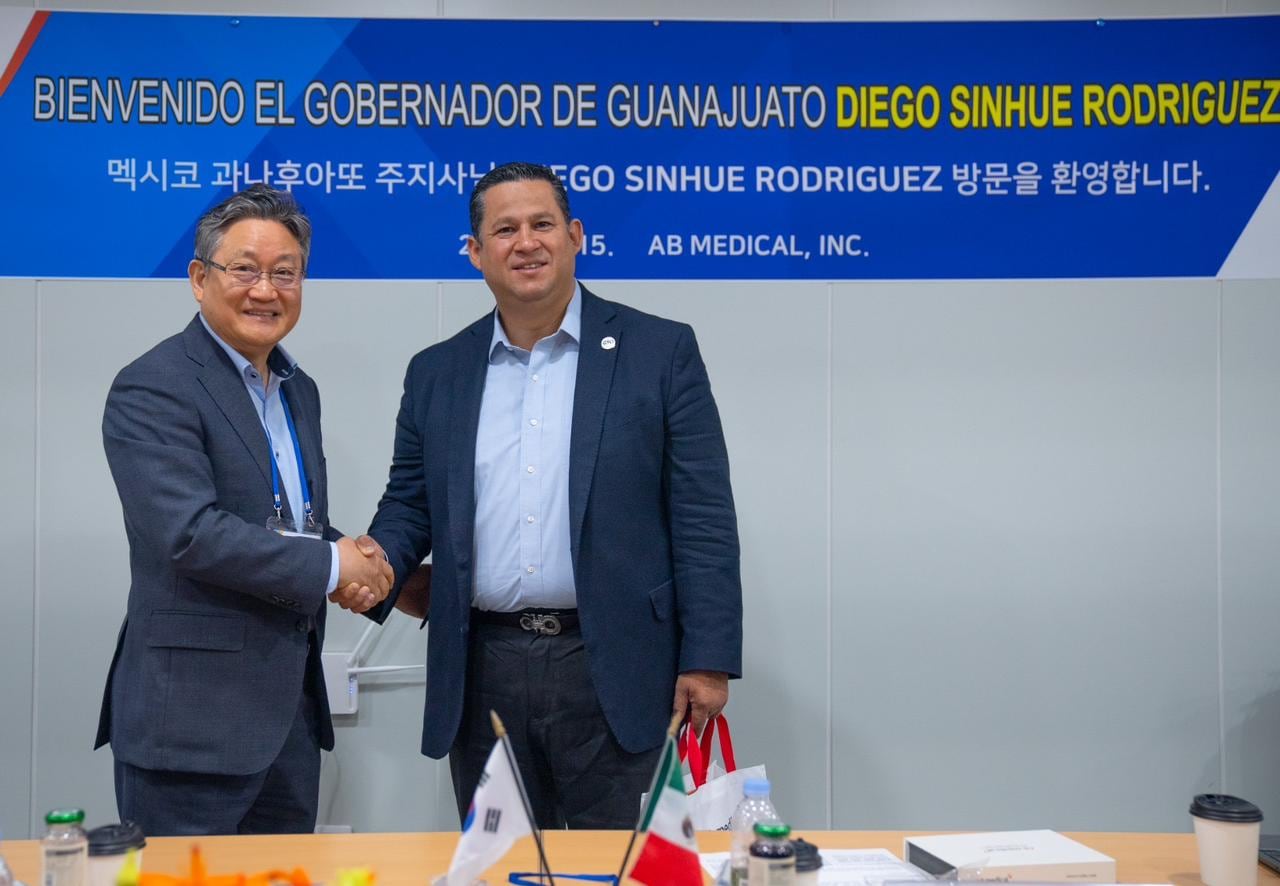 Diego Sinhue Rodríguez concreta inversiones en Corea del Sur