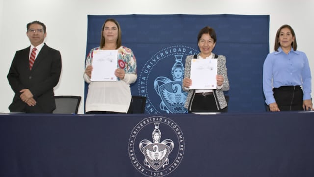 María Lilia Cedillo firma convenio con Secretaría de Turismo