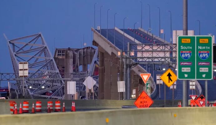 Puente de Baltimore colapsado