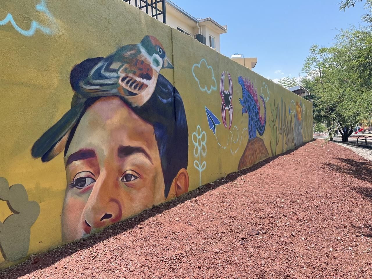 Infonavit y vecinos crean mural comunitario en El Marqués, Querétaro