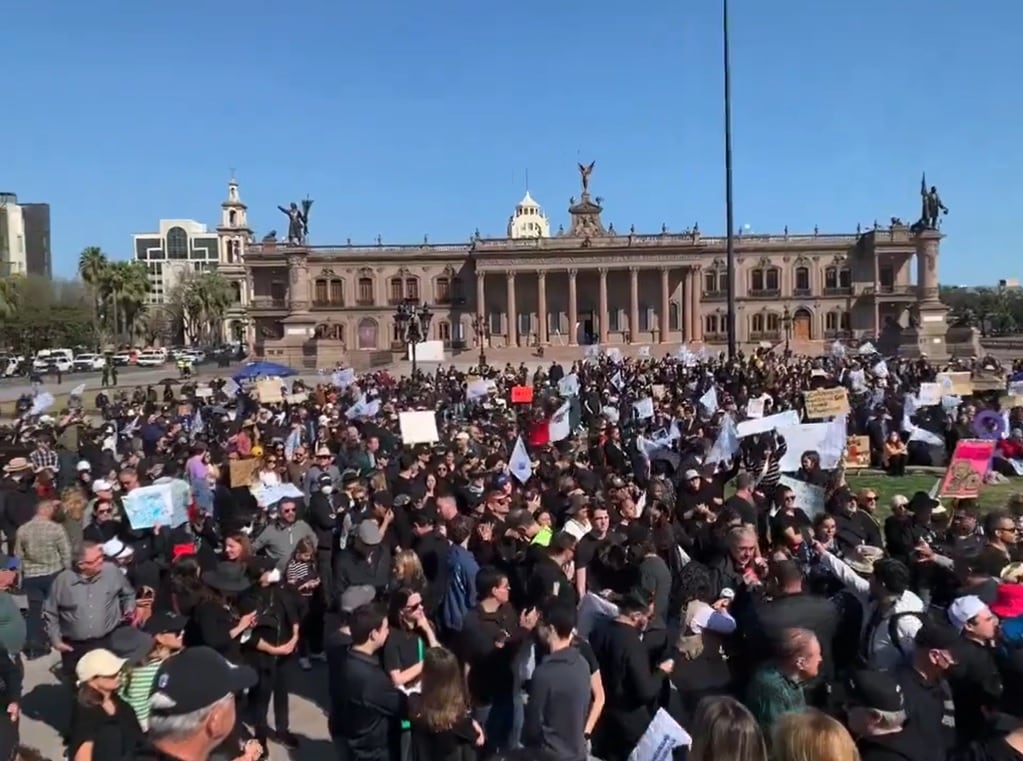 Protesta contra la Refinería de Cadereyta en Nuevo León