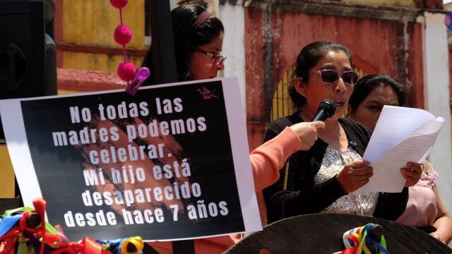 Marcha por el Día de las Madres en San Cristóbal de las Casas, Chiapas, el 10 de mayo