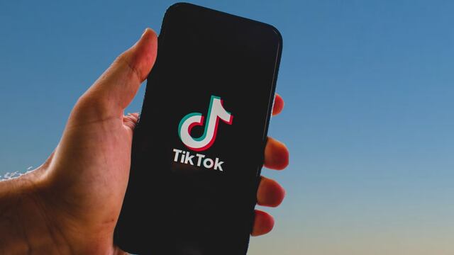 TikTok ofrece ayuda psicológica con este aviso