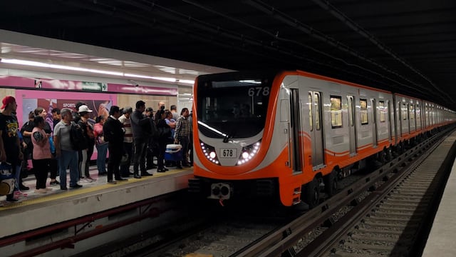 Mujer embarazada fue asistida en la Línea 1 del Metro CDMX
