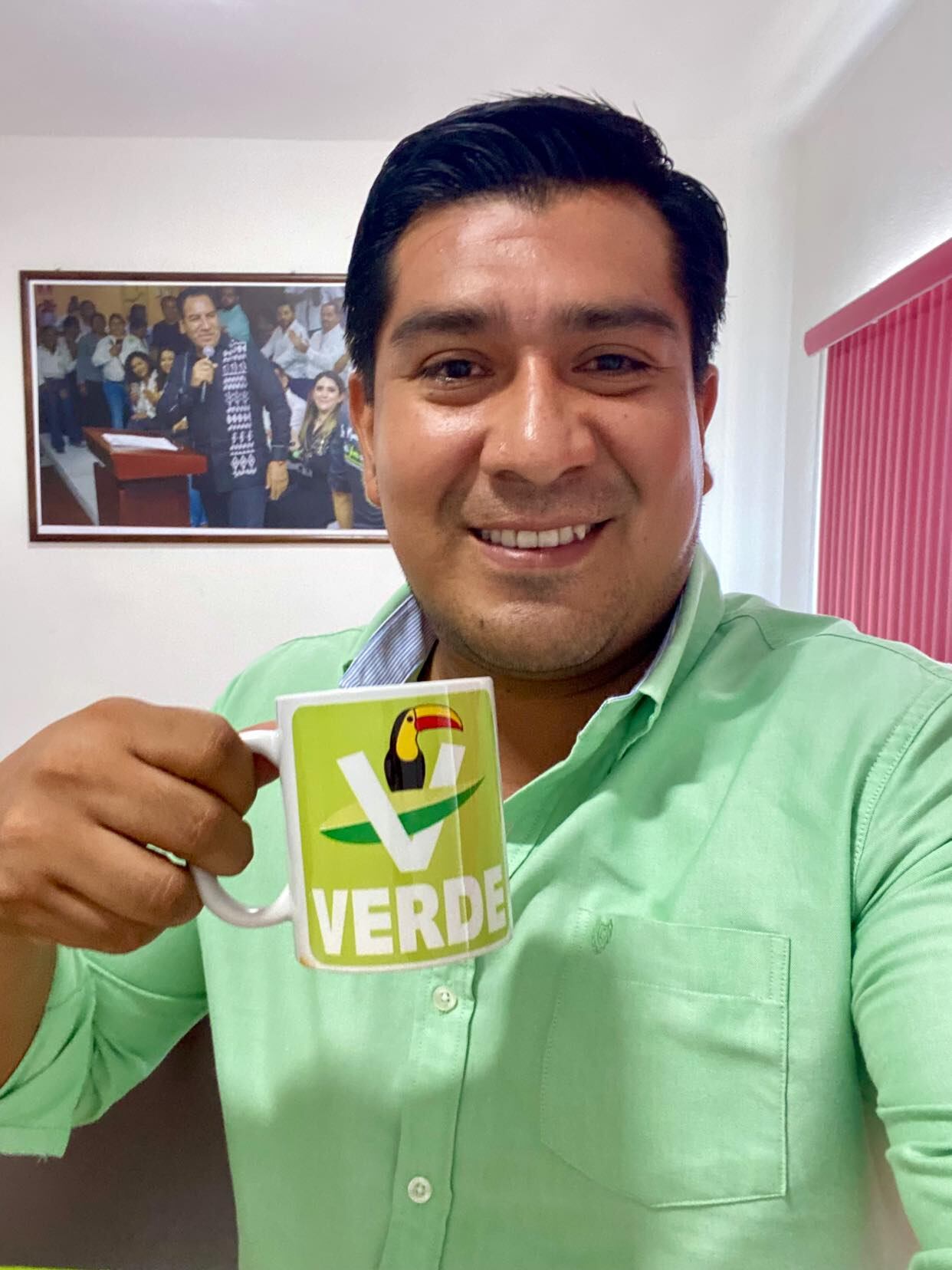Daniel Torres Marroquín, candidato del PVEM es acusado de comprar votos