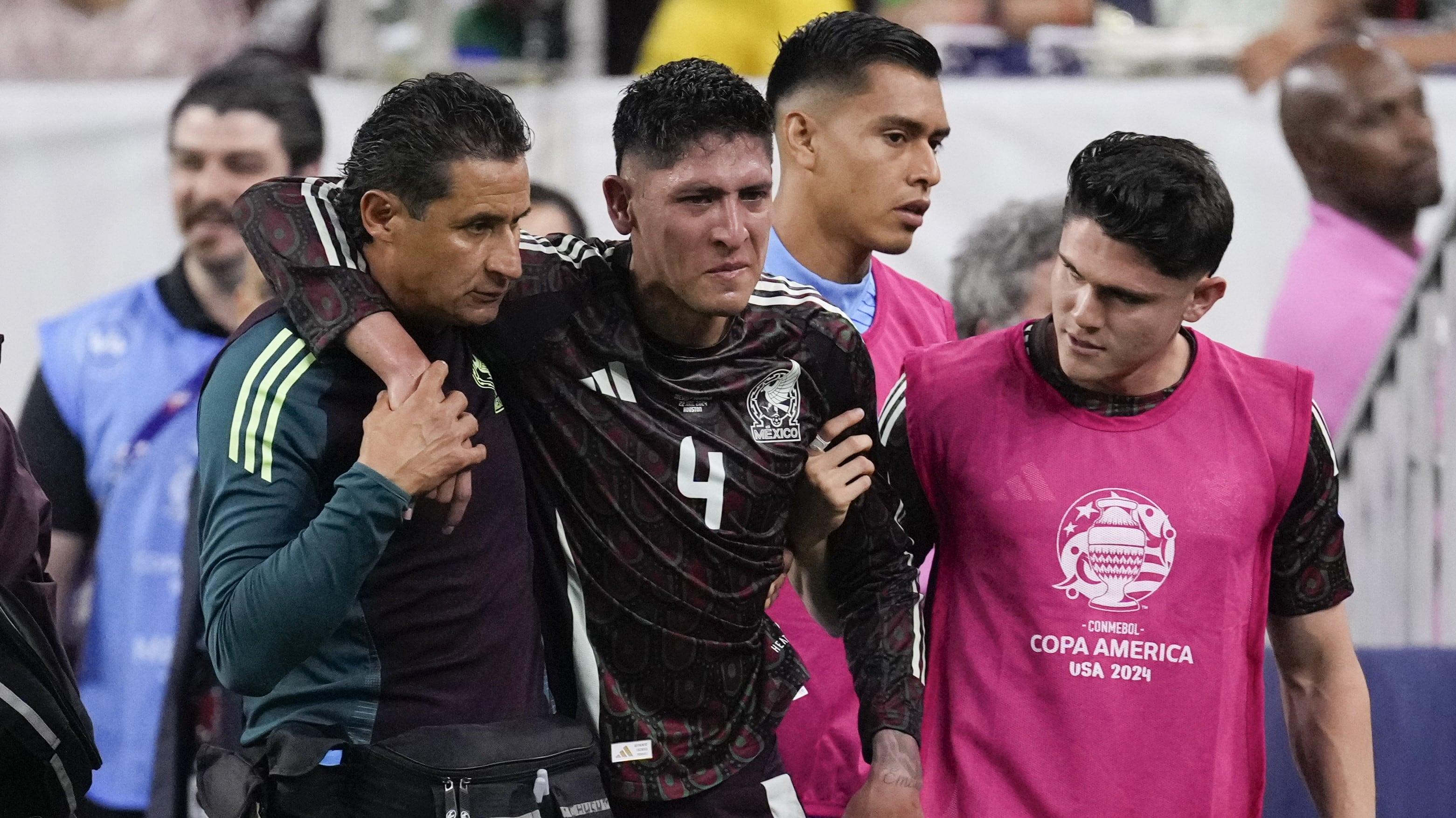 Edson Álvarez sufre lesión en la Copa América 2024