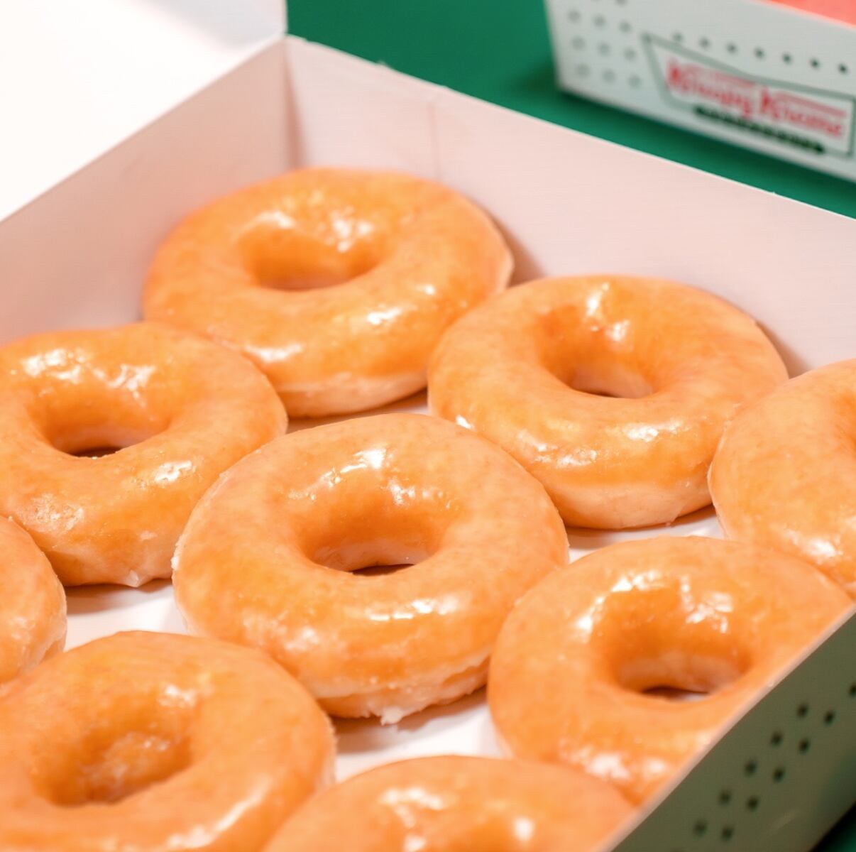 Krispy Kreme tendrá una promoción por Día de la Felicidad 2024
