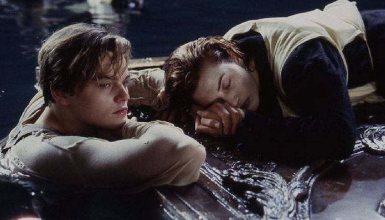Escena de Rose y Jack en Titanic