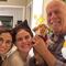 Bruce Willis reaparece en emotiva foto junto a Demi Moore e hijas por Navidad