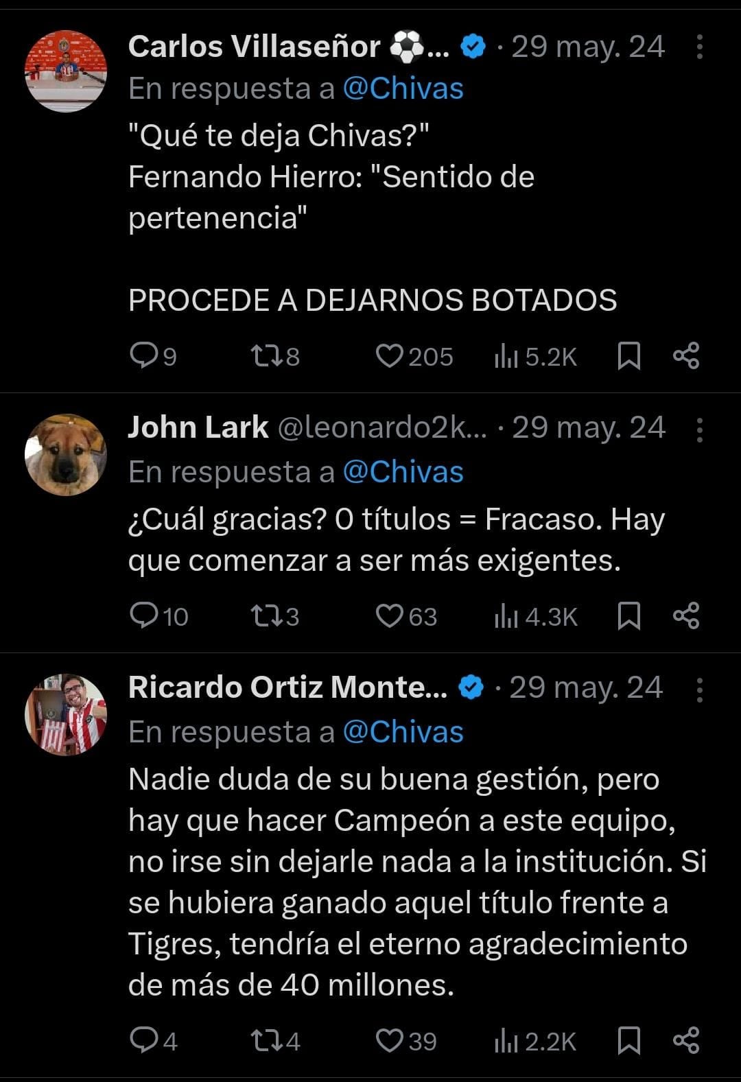 Los mensajes de la afición de Chivas a Fernando Hierro.