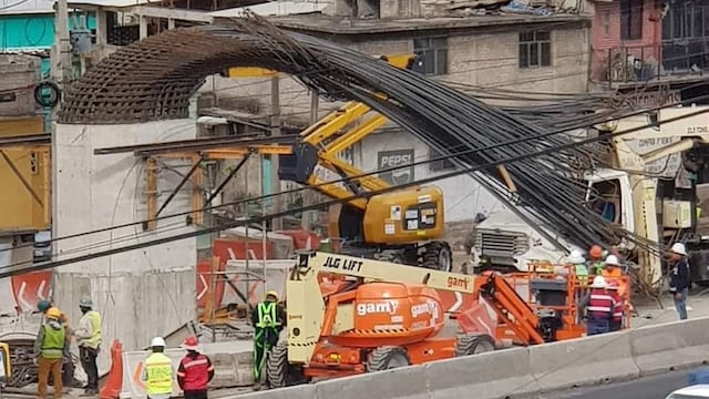 Castillo colapsó durante trabajos del trolebús elevado en Chalco