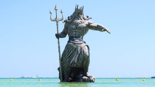 Poseidón de Progreso, Yucatán: Deciden no comprar yogurt griego por la estatua