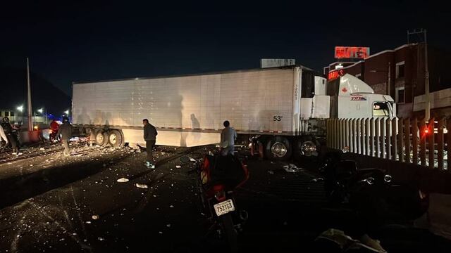 Choque múltiple en Autopista México-Puebla