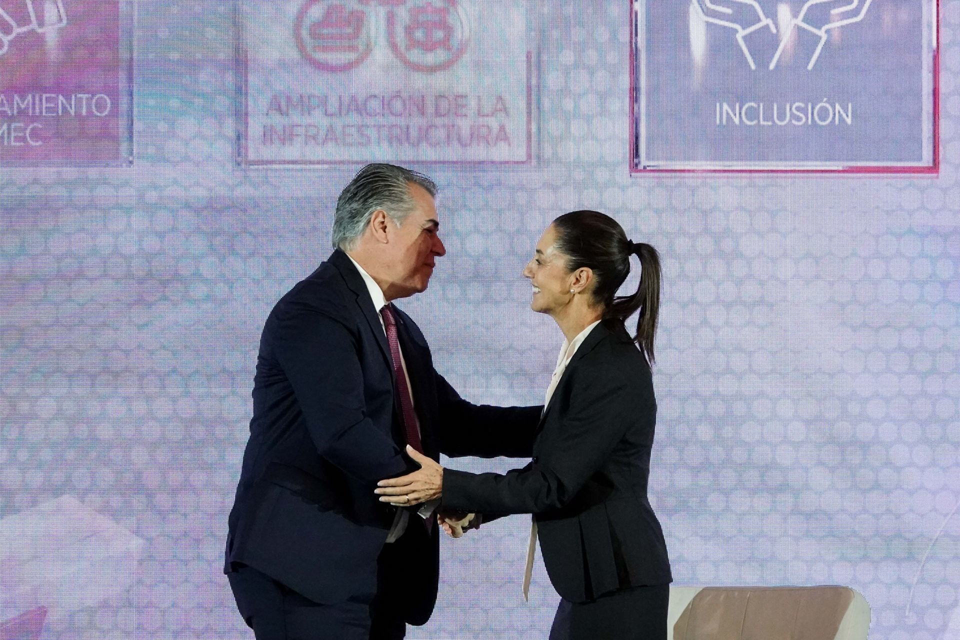 Francisco Cervantes Díaz, presidente del Consejo Coordinador Empresarial (CCE), y Claudia Sheinbaum, presidenta electa de México