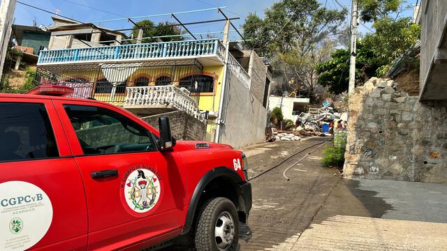 Acapulco sofoca incendio en colonia Bella Vista