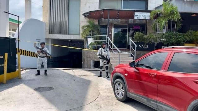 Matan a presunto líder criminal de Nuevo León en ataque directo en la Plaza Península de Cancún