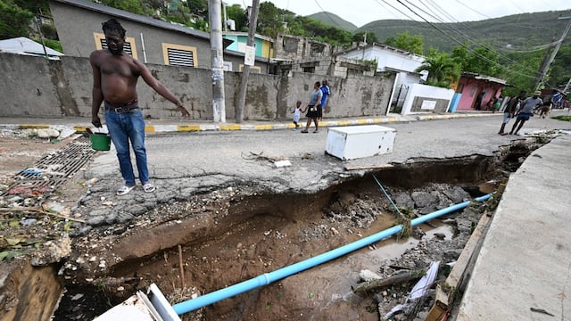 Destrucción en Jamaica por el huracán Beryl