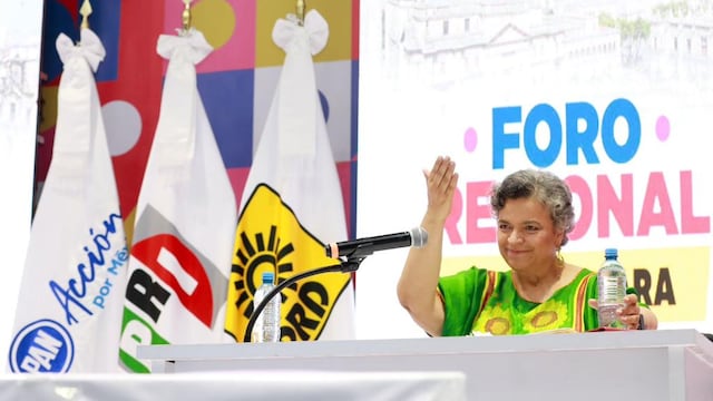Beatriz Paredes en el quinto debate del Frente Amplio por México