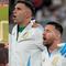 La nueva del Dibu Martínez: Provoca y se burla de los fans de Chile tras gol de Argentina