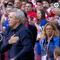 Javier Aguirre es ovacionado por afición del Atlético de Madrid en el marco de su 120 aniversario