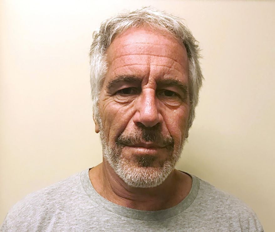 Jeffrey Epstein, foto del registro de agresores sexuales.