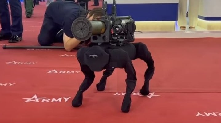 Rusia también tiene perros robots armados; pueden destruir tanques