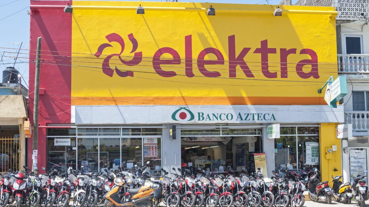 Grupo Elektra, Banco Azteca