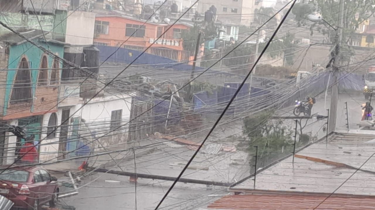 Tornado en Toluca, Estado de México