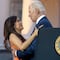 ¿Eva Longoria fue toqueteada por Joe Biden? Un video probaría el acoso a la actriz