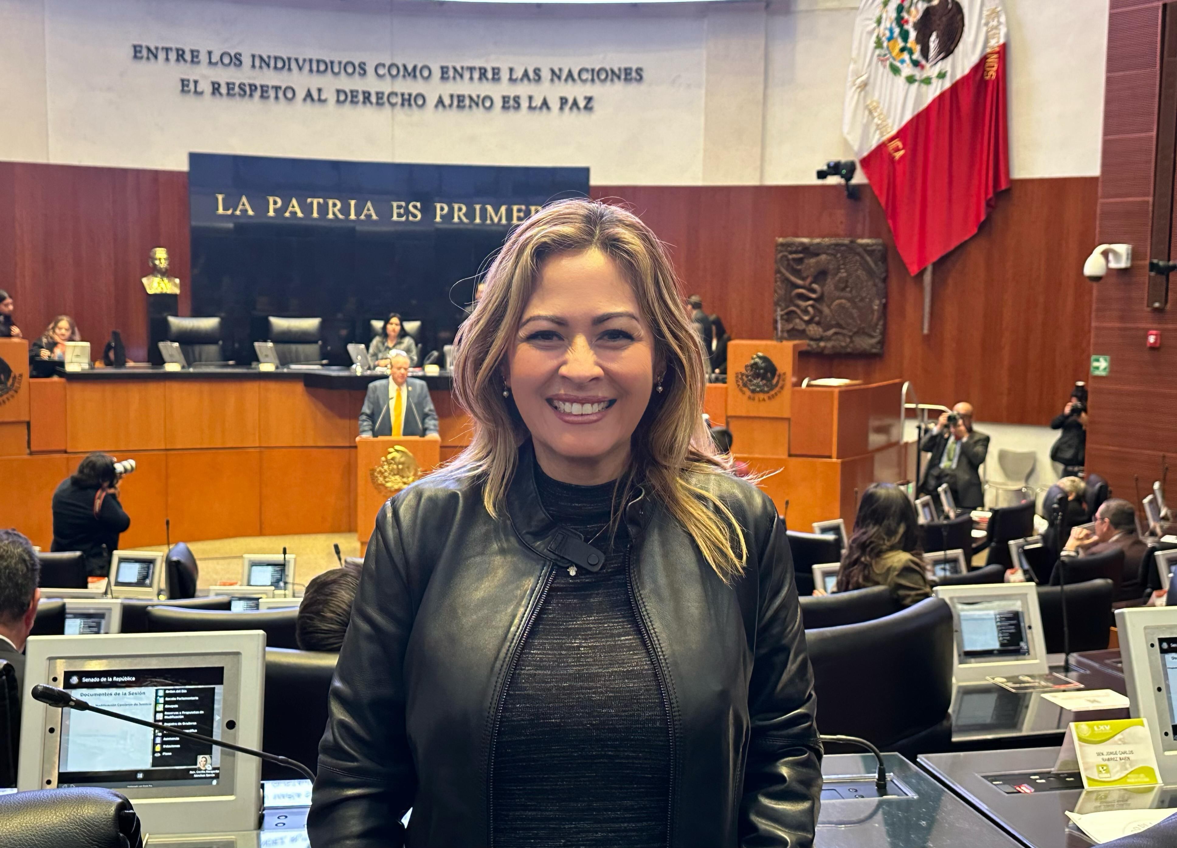 Lucy Meza, senadora