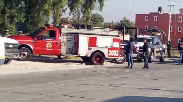 Servicios de emergencia en Tepeaca, Puebla. Explosión por presunto huachicoleo.