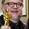 “Wow, la marihuana es muy barata”: Guillermo del Toro responde así a pretenciosa pregunta