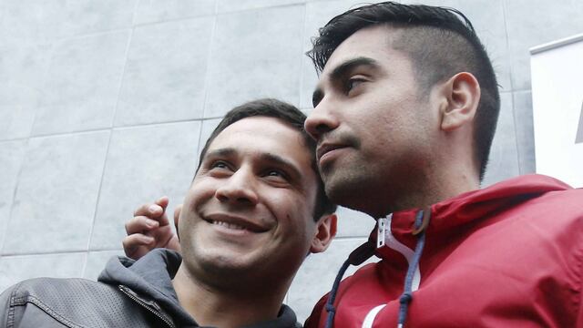 Mauricio Ruiz y su novio Jorge Velázquez, tras la salida del clóset del primero