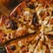 15 promociones por el Día de la Pizza 2024 que puedes aprovechar el 9 de febrero