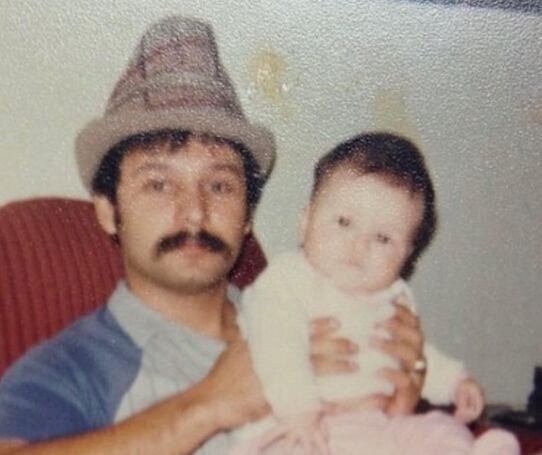 Denisse Guerrero y su papá