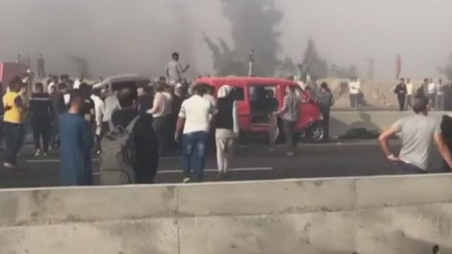 Choque de autos en Egipto deja 32 muertos y decenas de heridos