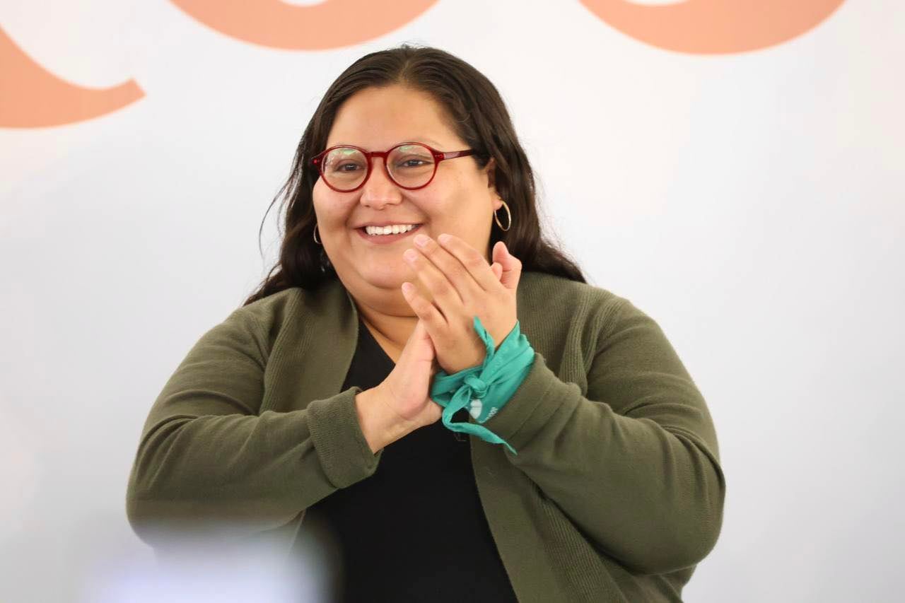 Ella es Citlalli Hernández, a quien Claudia Sheinbaum nombró coordinadora de enlace con mujeres en su equipo de campaña